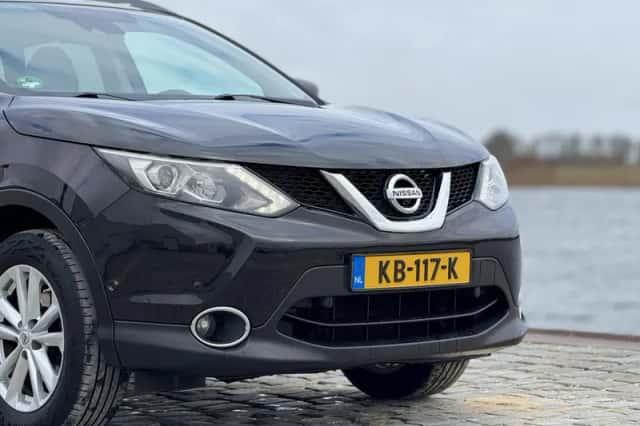 Nissan Qashqai (2016) thumbnail 2