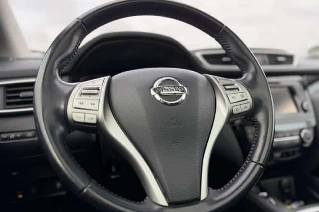 Nissan Qashqai (2016) thumbnail 17