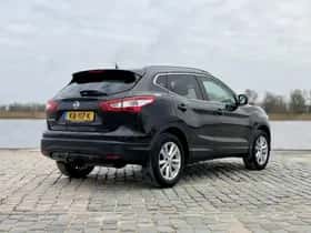 Nissan Qashqai (2016) thumbnail 5