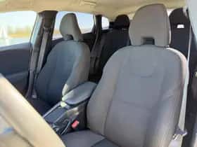 Volvo V40 (2016) thumbnail 11