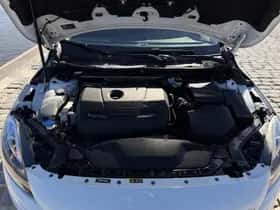 Volvo V40 (2016) thumbnail 27