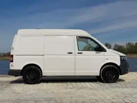 Volkswagen Transporter (2012) thumbnail 7