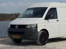 Volkswagen Transporter (2012) thumbnail 8