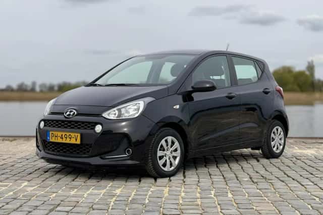 Hyundai i10 (2017) thumbnail 1