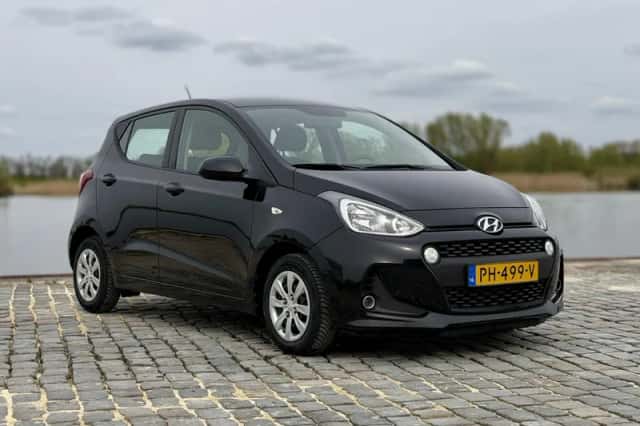 Hyundai i10 (2017) thumbnail 3