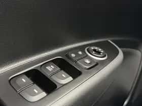 Hyundai i10 (2017) thumbnail 23