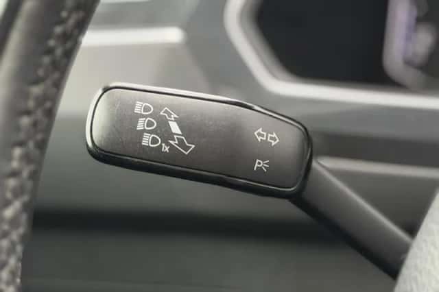 Volkswagen Tiguan (2019) thumbnail 19