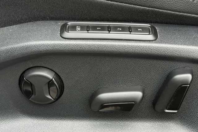 Volkswagen Tiguan (2019) thumbnail 27
