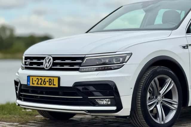 Volkswagen Tiguan (2019) thumbnail 8