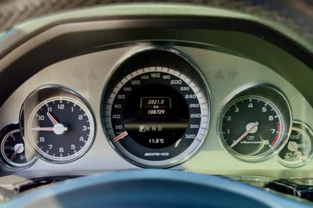 Mercedes-Benz E-Klasse (2012) thumbnail 20