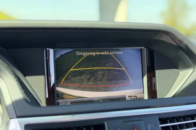 Mercedes-Benz E-Klasse (2012) thumbnail 26