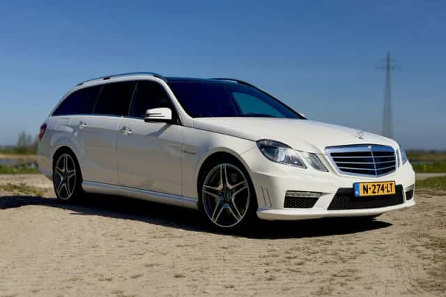 Mercedes-Benz E-Klasse (2012) thumbnail 4