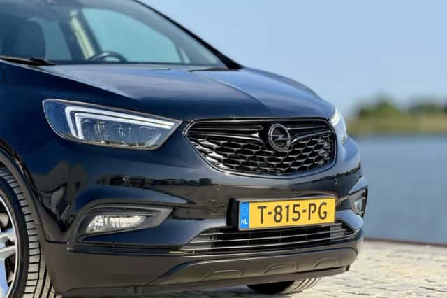 Opel Mokka (2017) thumbnail 2