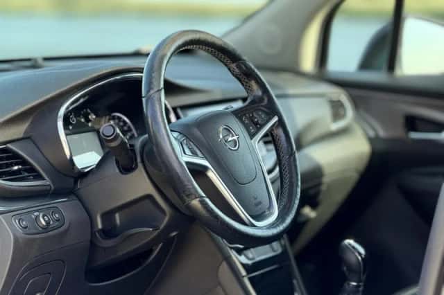 Opel Mokka (2017) thumbnail 11