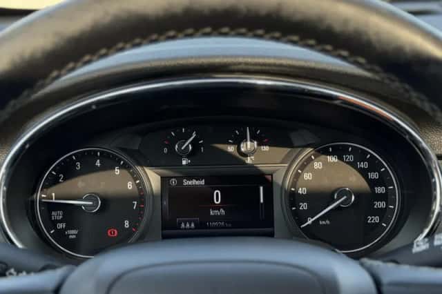 Opel Mokka (2017) thumbnail 16