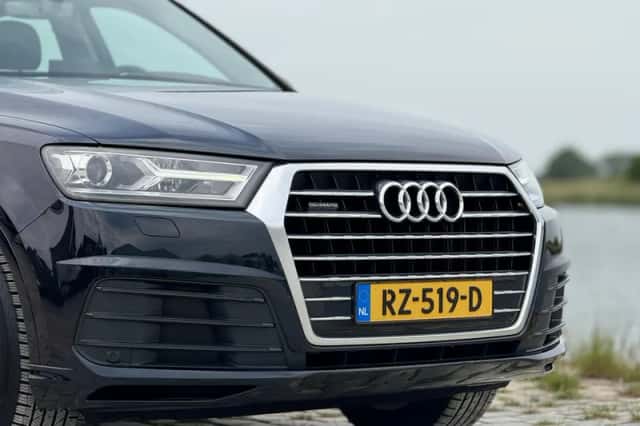 Audi Q7 (2016) thumbnail 2