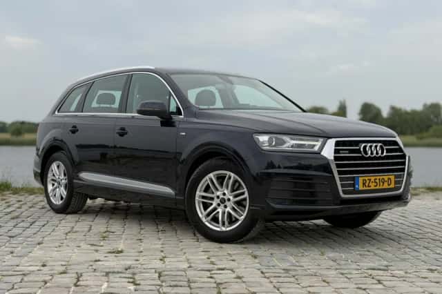 Audi Q7 (2016) thumbnail 3