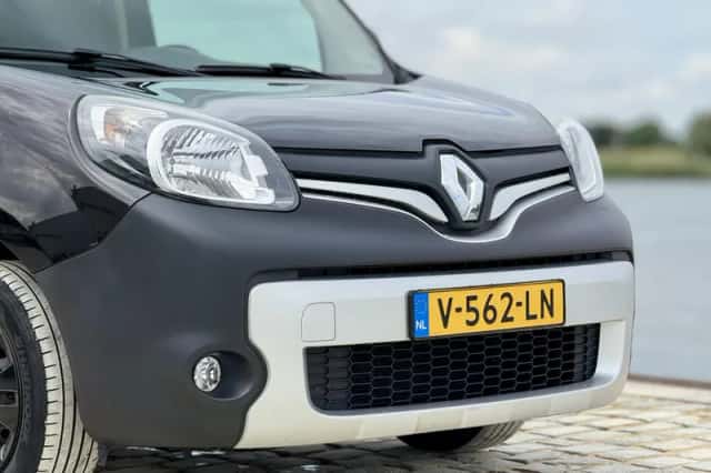 Renault Kangoo (2018) thumbnail 2