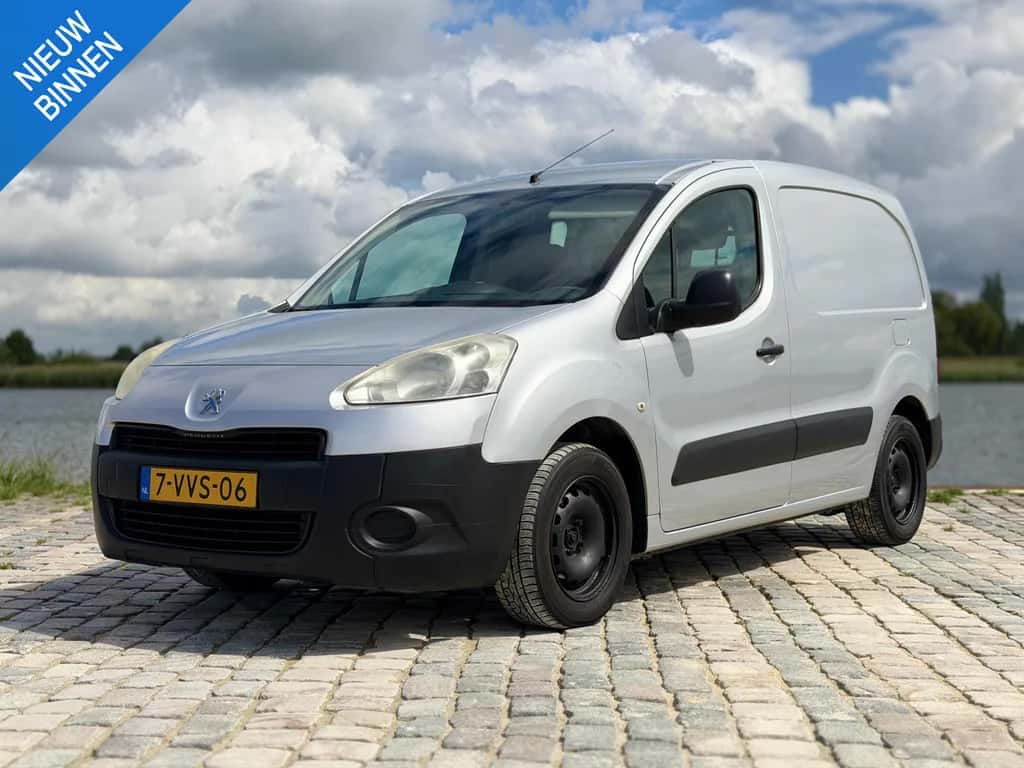 Peugeot Partner (2012) — foto 1