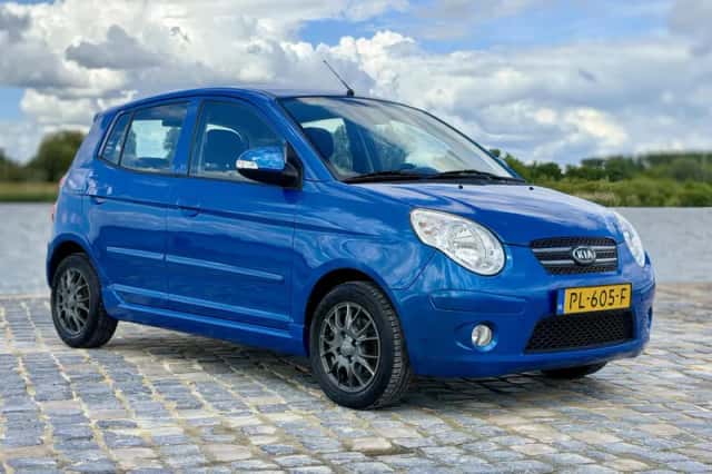 Kia Picanto (2009) thumbnail 3
