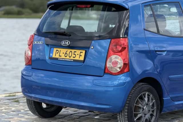 Kia Picanto (2009) thumbnail 4