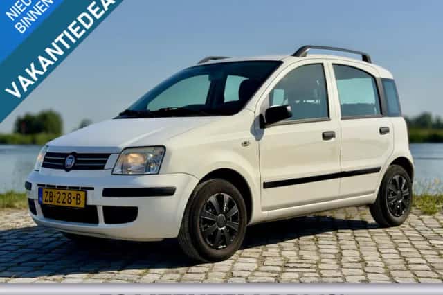 Fiat Panda (2009) thumbnail 1