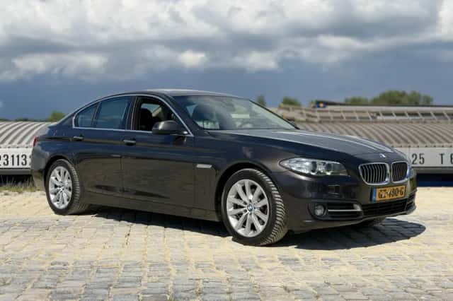 BMW 5-Serie (2014) thumbnail 3