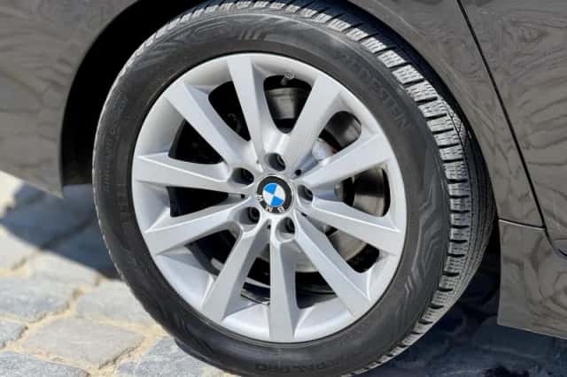BMW 5-Serie (2014) thumbnail 6