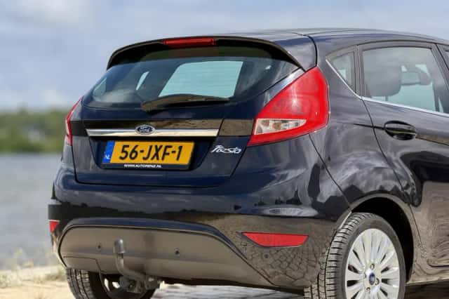 Ford Fiesta (2009) thumbnail 4