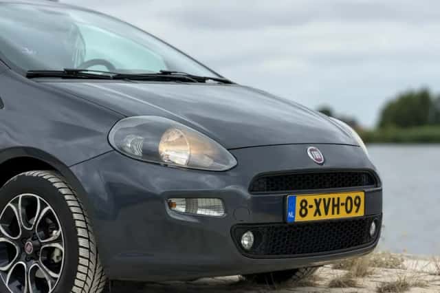 Fiat Punto (2014) thumbnail 2