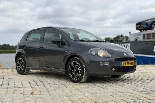 Fiat Punto (2014) thumbnail 3