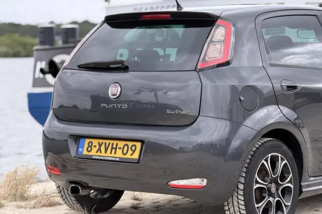 Fiat Punto (2014) thumbnail 4