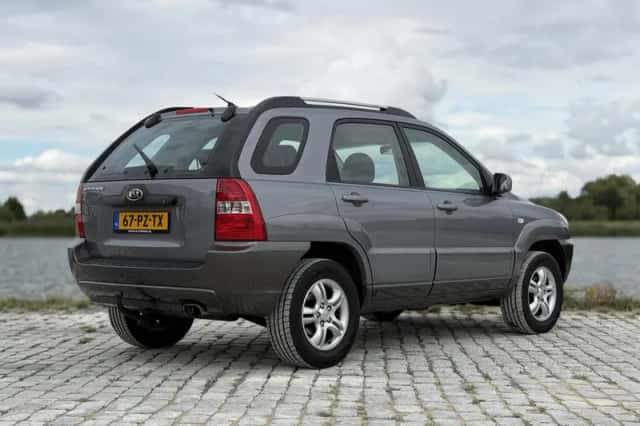 Kia Sportage (2005) thumbnail 5