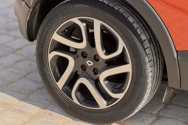 Renault Captur (2013) thumbnail 6
