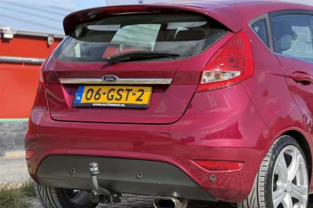 Ford Fiesta (2008) thumbnail 4