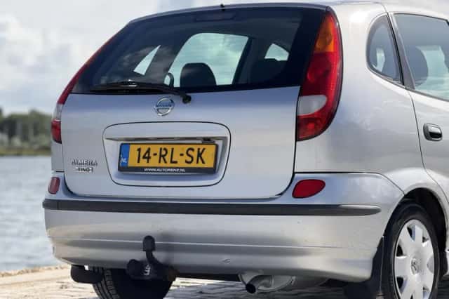 Nissan Almera Tino (2005) thumbnail 4