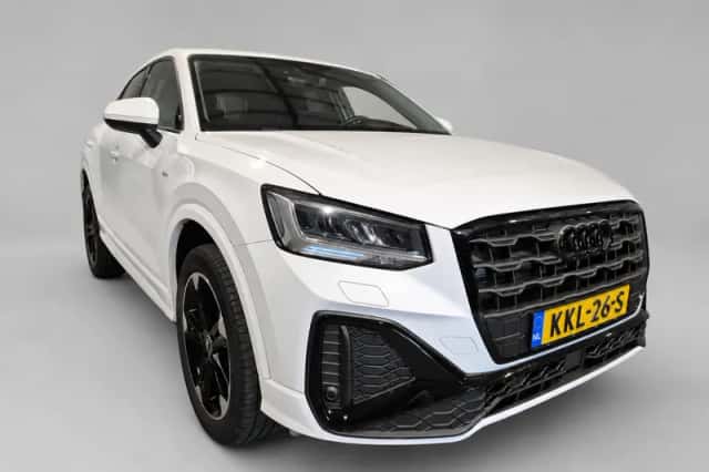 Audi Q2 (2024) thumbnail 1