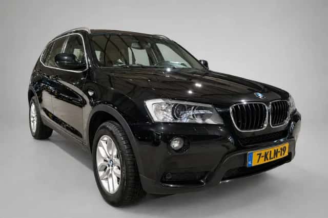 BMW X3 (2013) thumbnail 1