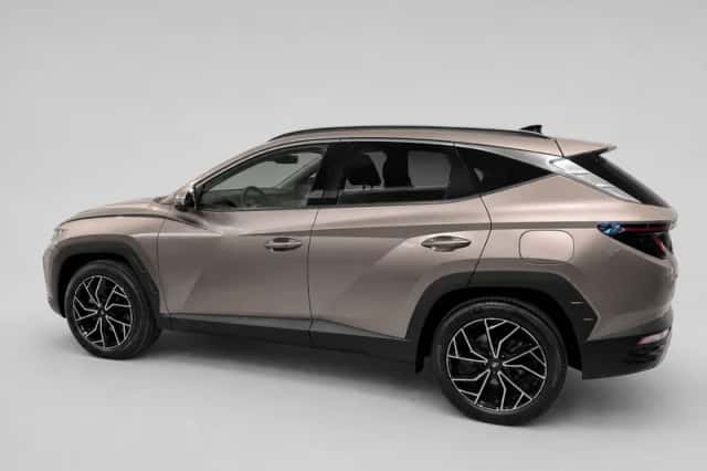 Hyundai Tucson (2021) thumbnail 4