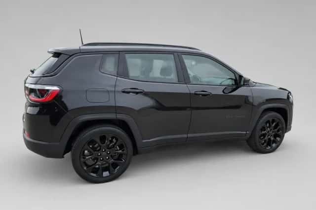 Jeep Compass (2020) thumbnail 3