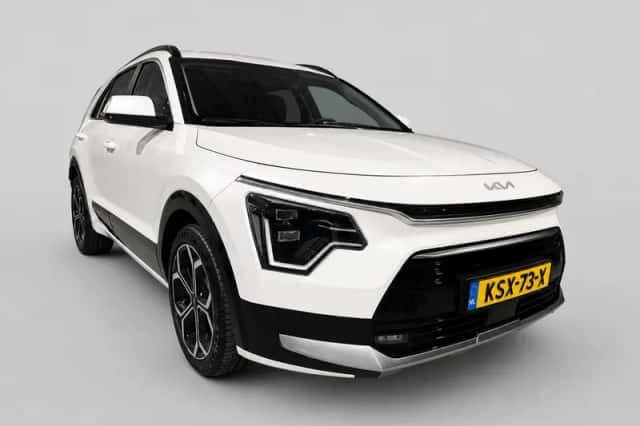 Kia Niro (2023) thumbnail 1