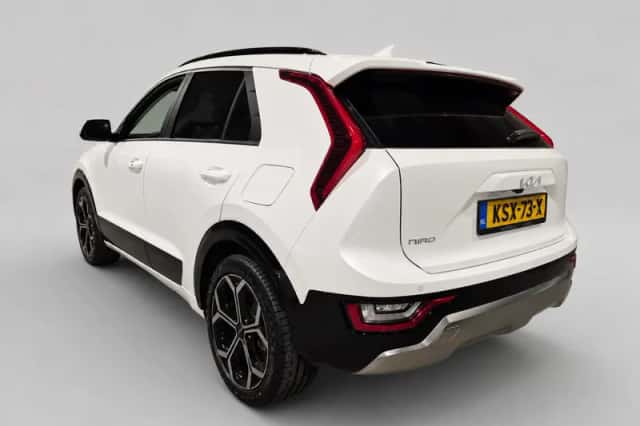 Kia Niro (2023) thumbnail 4