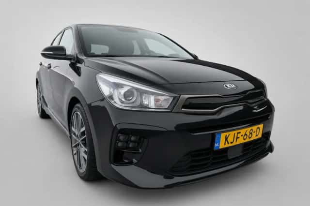 Kia Rio (2021) thumbnail 1