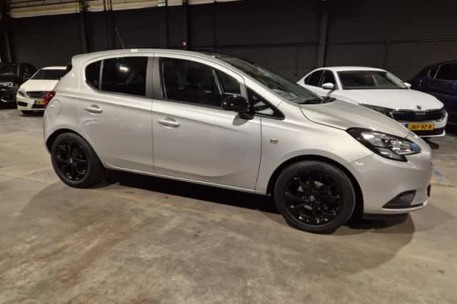 Opel Corsa (2018) thumbnail 2