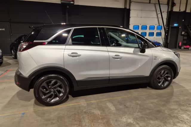 Opel Crossland X (2019) thumbnail 3