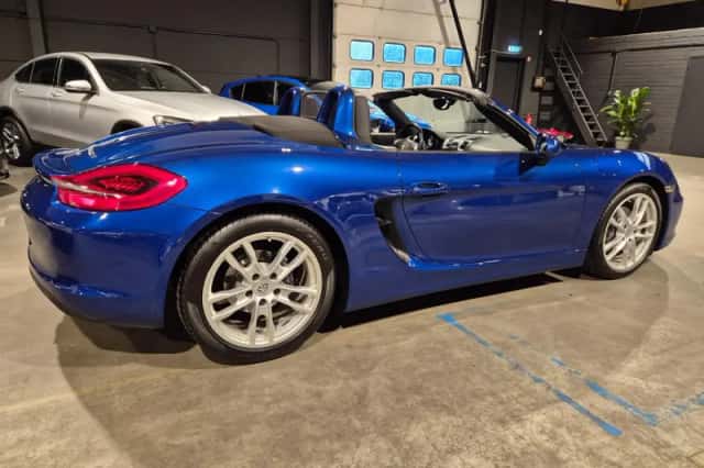 Porsche Boxster (2013) thumbnail 3