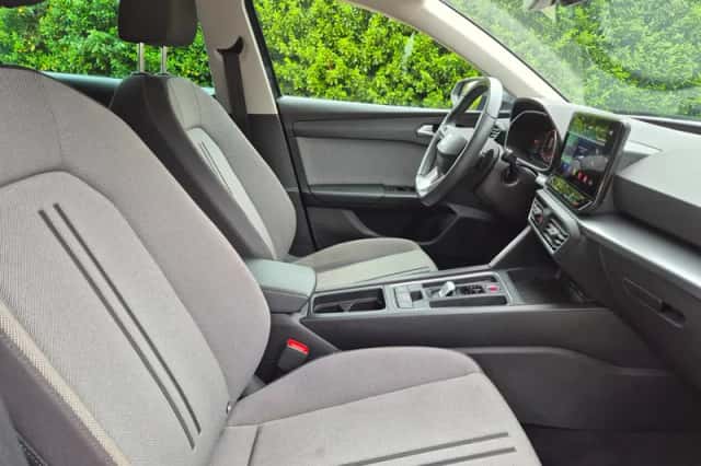 SEAT Leon Sportstourer (2022) thumbnail 6