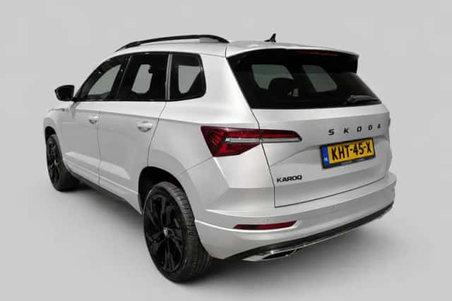 Škoda Karoq (2025) thumbnail 4