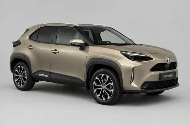 Toyota Yaris Cross (2022) thumbnail 2