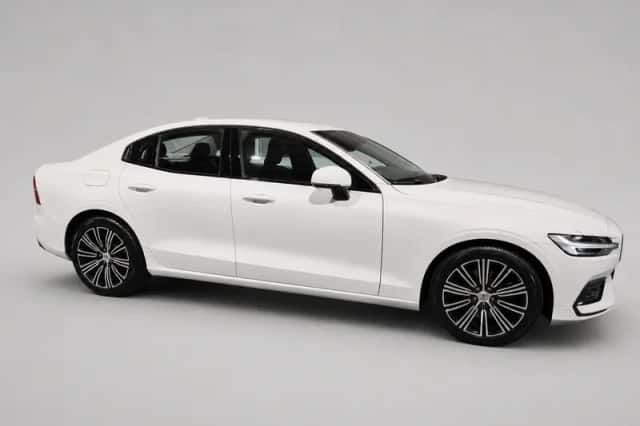 Volvo S60 (2021) thumbnail 2